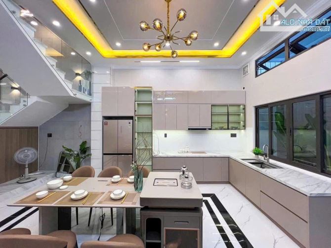 Sang Nhanh Căn Nhà Đường Phùng Văn Cung, Phú Nhuận, Giá 4 Tỷ 360Tr/ 60m2. Sổ Hồng Riêng - 1