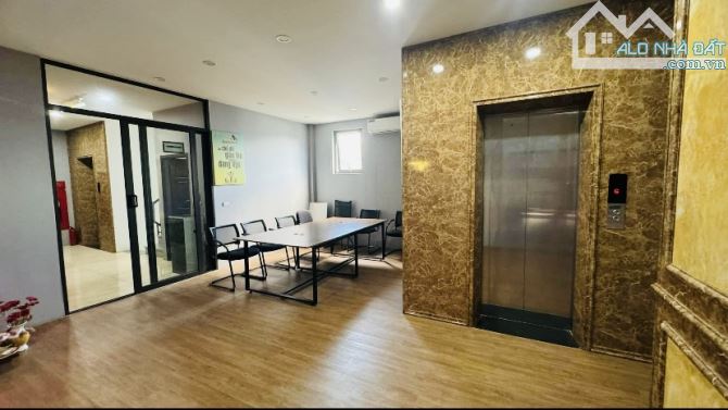 MẶT PHỐ XÃ ĐÀN SIÊU ĐẸP! -  Toà nhà 6 NỔI 1 HẦM. Mặt tiền rộng - Dòng tiền 480 triệu/ thán - 1