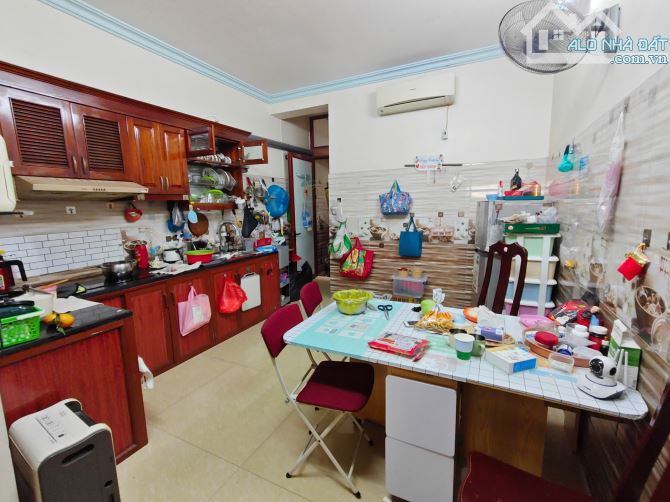 Bán nhà mặt đường phương lưu cực đẹp - 1