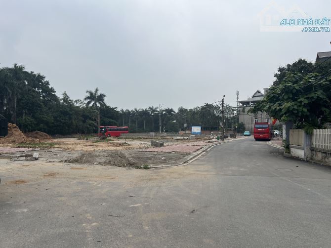 BÁN ĐẤT NAM HỒNG, 96m2 - MT 4,8m, ĐƯỜNG THÔNG, OTO TRÁNH, VỈA HÈ, VIEW CÔNG VIÊN. - 1