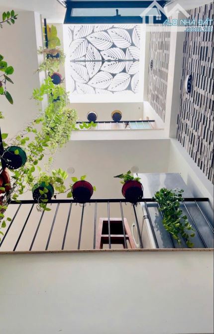 BÁN NHÀ MỚI 1 TRỆT 2 LẦU ĐƯỜNG LÝ TỰ TRỌNG– PHƯỜNG 1, VŨNG TÀU - VỊ TRÍ CỰC ĐẸP - 1