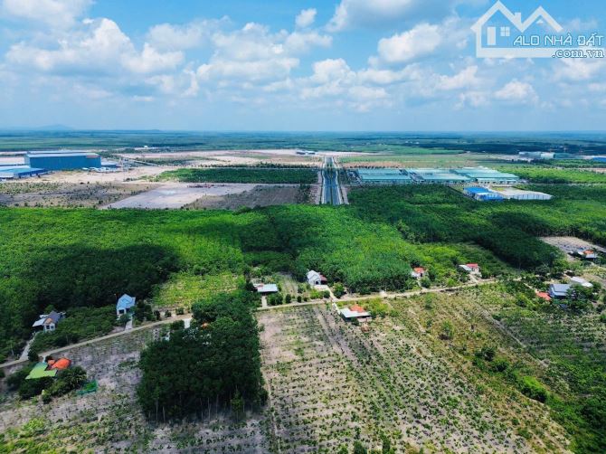 Gia Đình Cần Tiền Muốn Bán Gấp Mảnh Đất  Gần Khu Công Nghiệp Khu Dân Cư