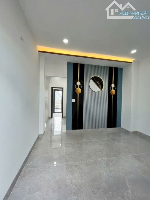 CHÍNH CHỦ BÁN NHÀ NGUYỄN SUÝ 4X16M 5 TẦNG MỚI , GIÁ 8,7 TL - 1
