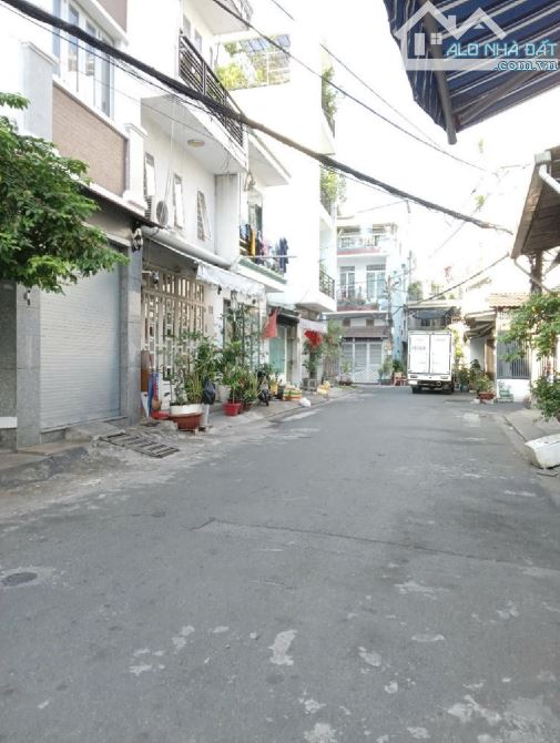BÁN ĐẤT TẶNG NHÀ-HẺM 8M Ô TÔ TRÁNH-NGANG 4 X 20-LÊ THÚC HOACH-TÂN PHÚ-NHỈNH 6 TỶ - 1