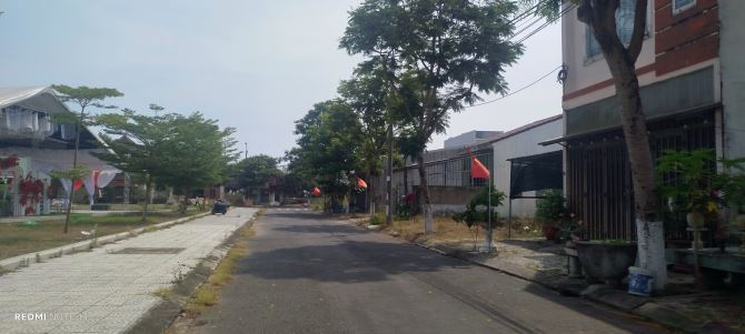 Bán đất Tân Trà, gần biển, sạch đẹp, giá tốt - 1
