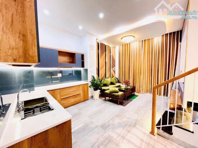 📌📌📌Làm việc trực tiếp!!!🏫 Bán Nhà 3 Tầng 3 Mê Full Nội Thất . Kiệt 3M Trần Cao Vân - 1