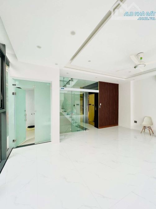 16.8 tỷ. Nhà Mặt Phố Quang Trung, Hà Đông 52m2 x 7T x mt 5.1M Lô Góc 3 Thoáng, Vỉa Hè. Kin - 1