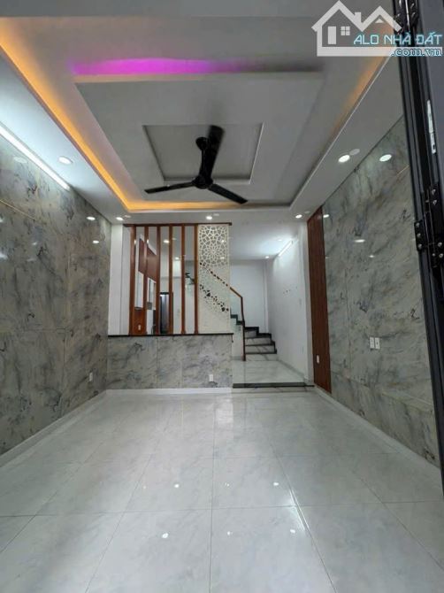 BÁN NHÀ 1/ BÌNH TÂN SÁT MẶT TIỀN GÒ XOÀI - 3 TẦNG - ĐƯỜNG NHỰA 6M THÔNG - 40M2 CHỈ 4.2 TỶ - 1