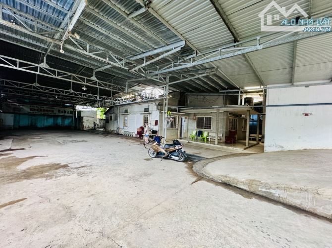 HÀNG SIÊU HIẾM, CẠNH THỊ TRẤN HÓA MÔN 949M2 MÀ GIÁ SIÊU HẠT RẺ GIẢM TỪ 78 TỶ CÒN 61 TỶ - 1