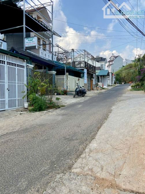 Đất Biệt Lập 2 Mặt Tiền Ngô Quyền, Phường 6, Đà Lạt / 330m2/Giá 17,5 Tỷ - 1
