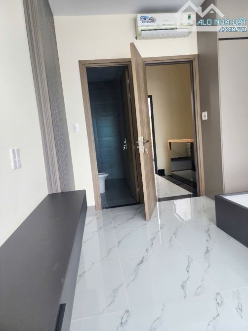 Bán nhà mới ở ngay , kế cầu Him Lam , nhà đẹp , vuông vức , full nội thất cao cấp , 6.2 tỷ - 1