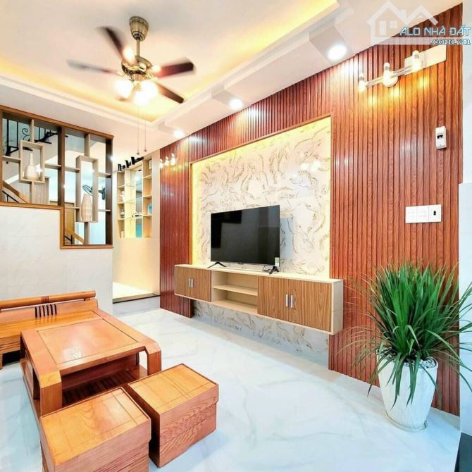 Bán nhà thuê 13tr/ th ngay đường số 20, Thủ Đức, giá 2 tỷ 031 triệu, sổ riêng, đường ô ô - 1
