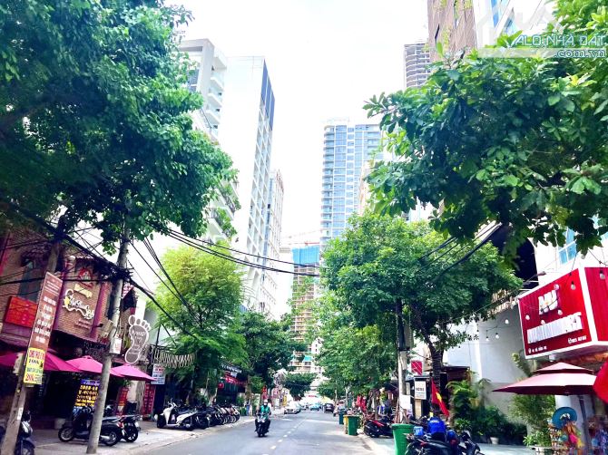 Siêu phẩm 2 mặt tiền đường Hà Bổng - 330m2 ngay trung tâm phố Hàn - hợp xây khách sạn - 1