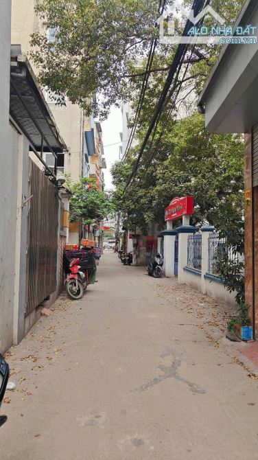 Bán nhà Thuỵ Phương - Khu dân cư sầm uất - ôtô đỗ gần - nhà dân xây chắc chắn - 1