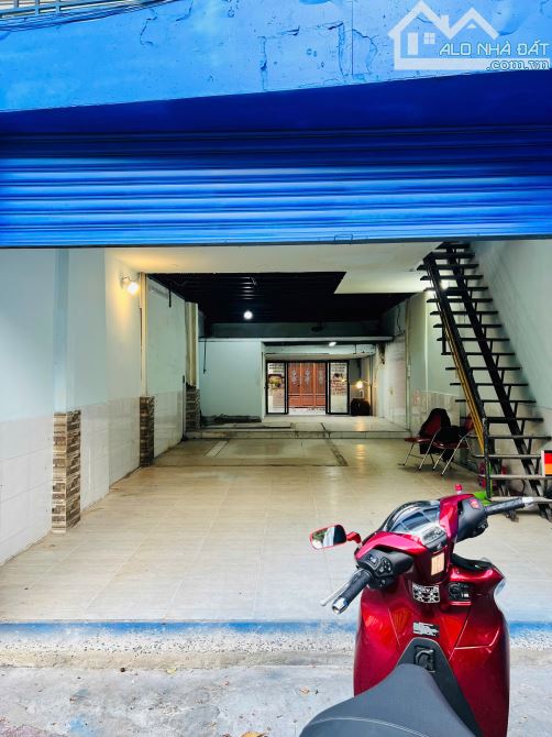 Mình chính chủ - Cần bán căn nhà 2 mặt tiền đường Hoàng Sa - Tân Bình - 1
