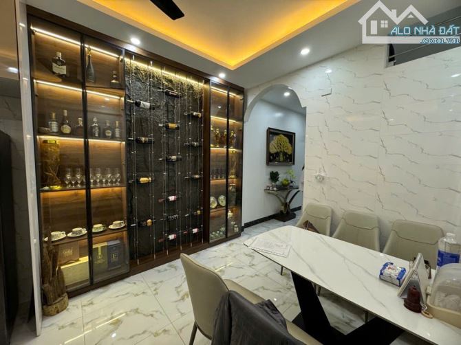 LÊQUANGĐẠO-NGÕ THÔNG TỨ TUNG-GẦN Ô TÔ-50M-NỞ HẬU CỰC LỘC- 9 TỶ NHÍCH NHÈ NHẸ - 1