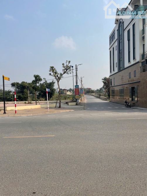 RẺ NHẤT GIA LÂM - 87m2 - BÁN ĐẤT TRÂU QUỲ – NGÕ RỘNG - PORCHER VÀO NHÀ – NHỈNH 4 tỷ - 1