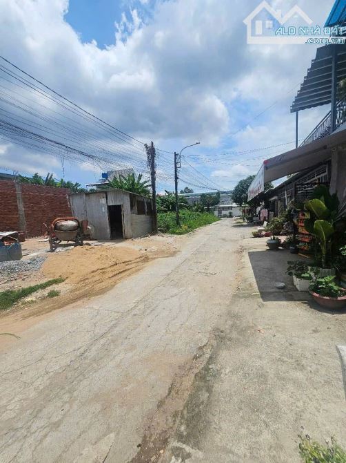 Bán gấp lô đất 600 TRIỆU ở Tô Ký Hóc Môn 4x13 ( 51m2 ) Sổ hồng riêng sang tên - 1