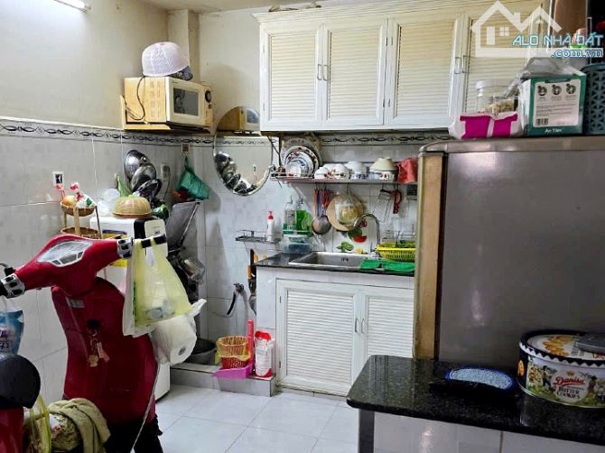 Bán nhà Quận 5, 1 lửng 1 lầu 1 sân thượng hẻm Trần Bình Trọng - 1