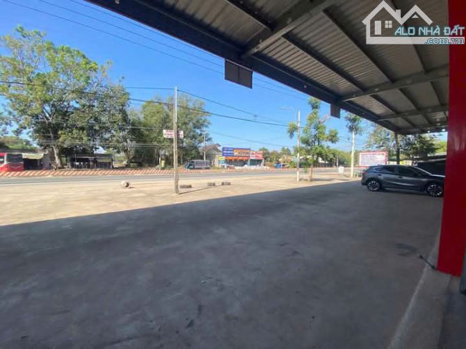 Cho thuê kho mặt tiền Nguyễn Cửu Phú, Bình Tân,KV: 3.000m2, K: 1.200m2 - 1