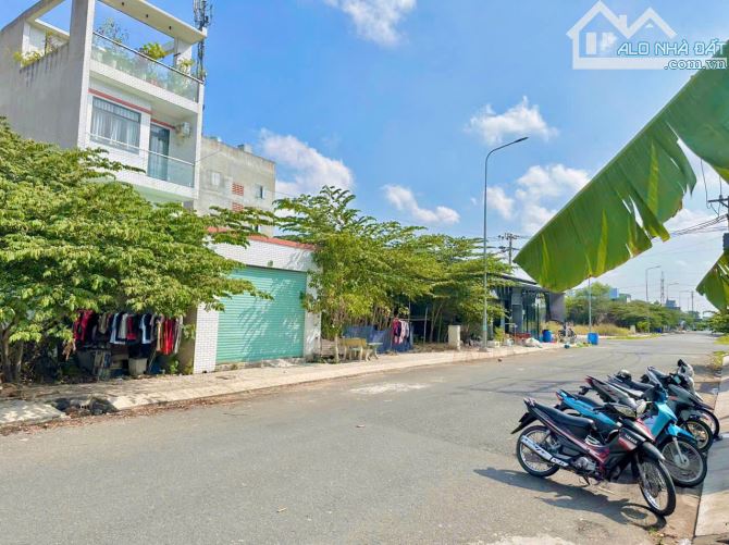 Bán nhanh cặp lô liền kề 260m2 - Đường lớn 14m, đất sạch, pháp lý an toàn, SHR - 1