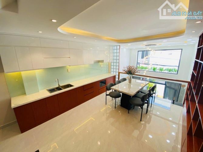 41m2, HXH, 5 tầng, Thống Nhất, P16, mà chỉ nhỉnh 8T - 1
