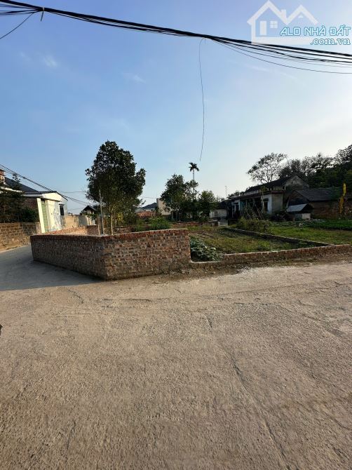 cần bán lô góc 104m2 full thổ cư tại lập trí minh trí sóc sơn hà nội - 1