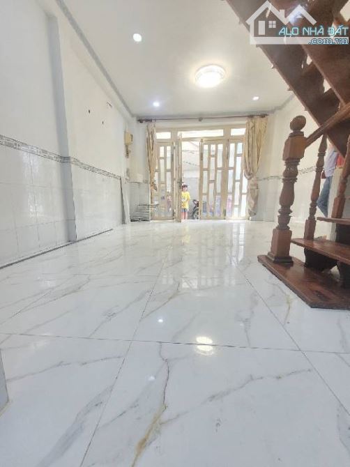 NHÀ GÒ VẤP 2 TỶ 9 ĐƯỜNG NGUYỄN THÁI SƠN P5 4x7M 28M2 2 TẦNG 2PN GẦN TRƯỜNG HỌC - 1