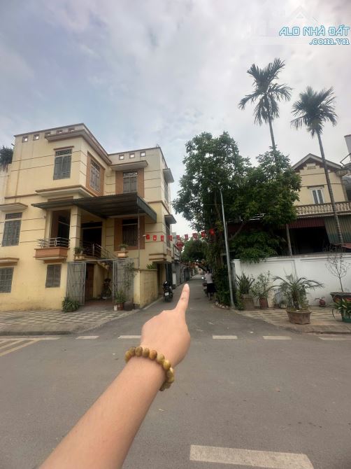 🌟 BÁN LÔ ĐẤT ĐẸP 67m – HỒNG HÀ, ĐAN PHƯỢNG – ĐƯỜNG Ô TÔ – GIÁ CỰC TỐT! - 1