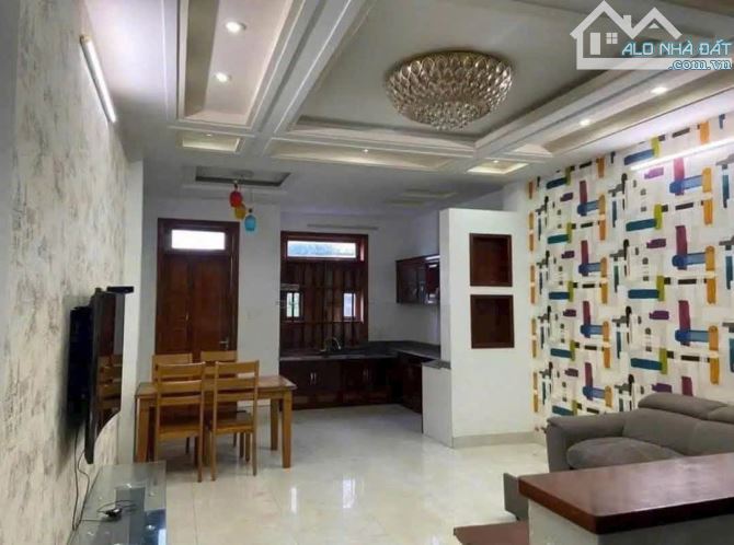 Bán Nhà 1 Trệt 3 Lầu Mặt Tiền Khu Đô Thị Chí Linh 72M2 (4.5x16.1) - Giá: 7.8Tỷ bớt lộc - 1
