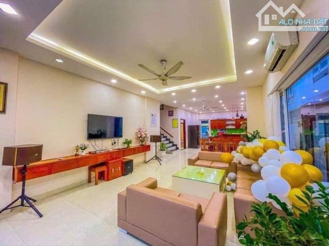 BÁN VILA PHỐ BIỂN MỸ KHÊ - CÁCH BIỂN 2 PHÚT - DT 295M, NGANG 14M - GIÁ CHỈ 23.5 TỶ - 1