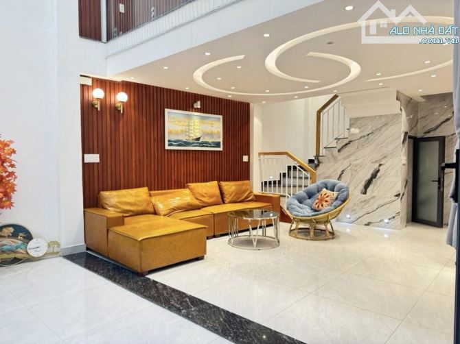 Bán nhà HXH Nguyễn Văn Khối, Mặt tiền 9.3m, Phường 9, Quận Gò Vấp, 6.99 tỷ - 1