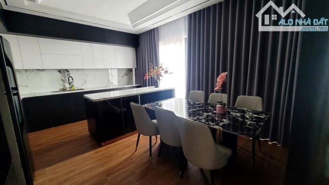 Bán tòa Apartment Trịnh Công Sơn, Tây Hồ  DT 166m2 * 8 tầng,  MT 9m chỉ 52 tỷ. - 1