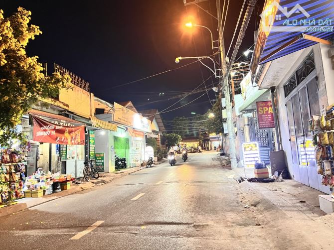 Bán đất tặng nhà chỉ 50 triệu/m2, đường rộng 8m full thổ Phường Tăng Nhơn Phú A - 1