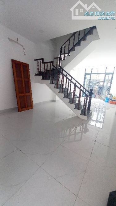 Bán nhà 77m2 - 4 tầng 4PN - Q7 -  chỉ 5,3 tỷ - 1
