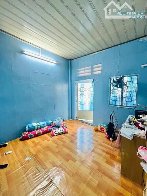 BÁN NHÀ MẶT TIỀN TRẦN THỦ ĐỘ TÂN PHÚ 2 TẦNG 25m2 GIÁ 3 TỶ 2 - 1