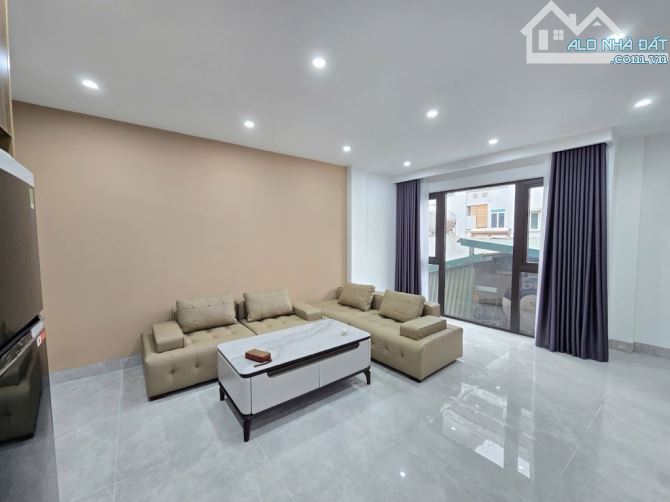 BÁN NHÀ NGỌC LÂM 40M2, 6 TẦNG THANG MÁY – FULL NỘI THẤT CAO CẤP, GẦN PHỐ ẨM THỰC - 1