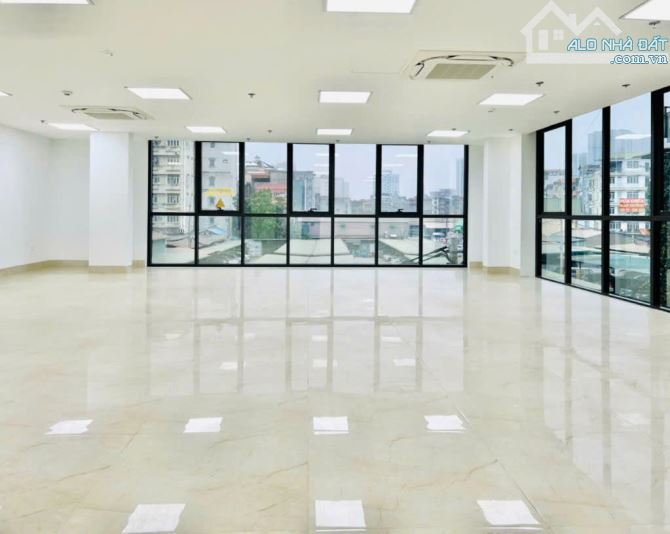 Nhà mặt phố mặt tiền rộng10m,thang máy, Hoàng Quốc Viêt,100m2,7tầng,80t/tháng - 1