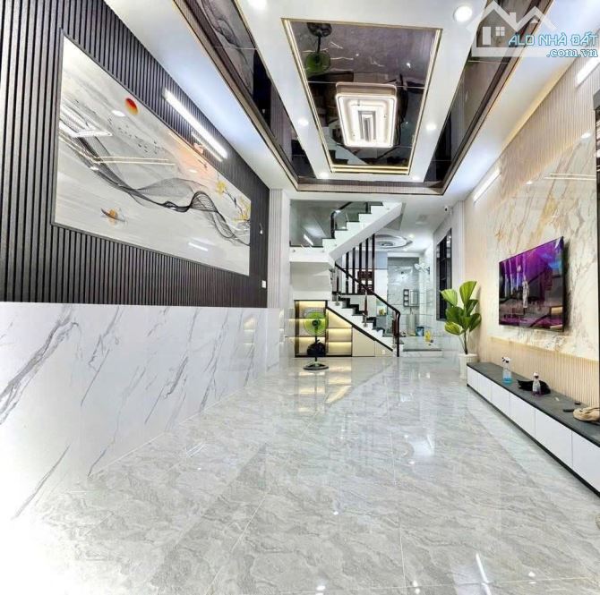 🔥 TRUNG TÂM SẦM UẤT – Bán nhà Hai Bà Trưng – 78m² – 1 trệt, 2 lầu, ST – 4PN - 1