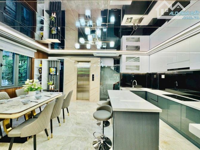 🎯 HIẾM TRONG CƯ XÁ – Bán nhà Đường số 1 – Cư Xá Đô Thành – 74m² – 1 trệt, 2 lầu – 3PN - 1