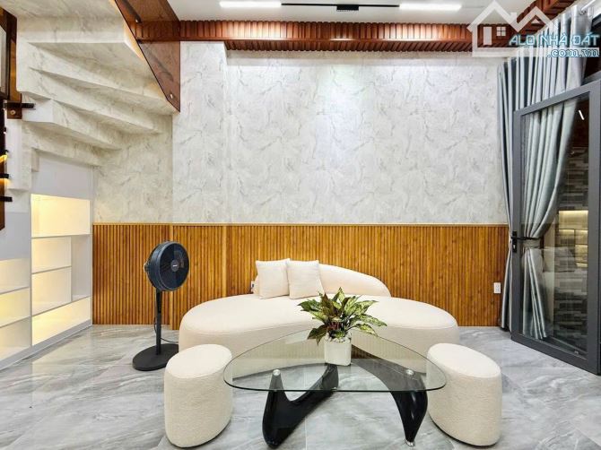 ✨ TRUNG TÂM QUẬN 3 – Bán nhà Cao Thắng – 72m² – 1 trệt, 1 lửng, 2 lầu – 3PN - 1