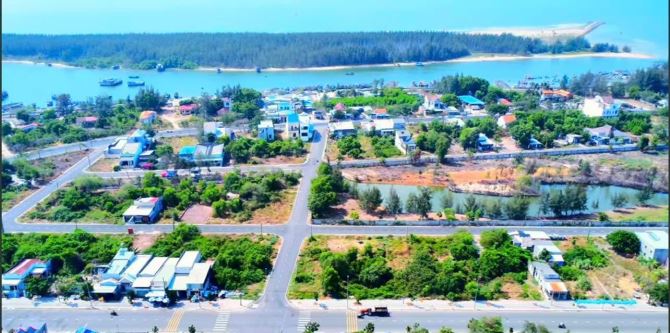 Mặt tiền trục chính đường Hàng Dương, Lộc An * Diện tích:286m2-15x19-full thổ cư, giá 5ty3 - 1