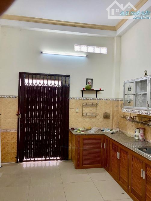 Trước nhà 4M - 1 căn ra MT Thống Nhất        Quá thơm 76M²/ 4tầng/ 4.6 tỷ thương lượng. - 1