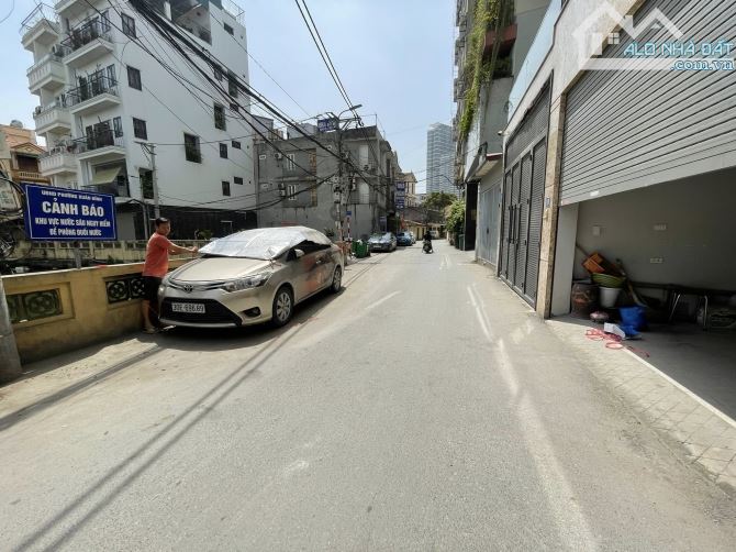 BÁN NHÀ XUÂN ĐỈNH LÔ GÓC 2 MẶT OTO TRÁNH NGÕ THÔNG KINH DOANH 70m MT 8m 15.5 Tỷ - 1