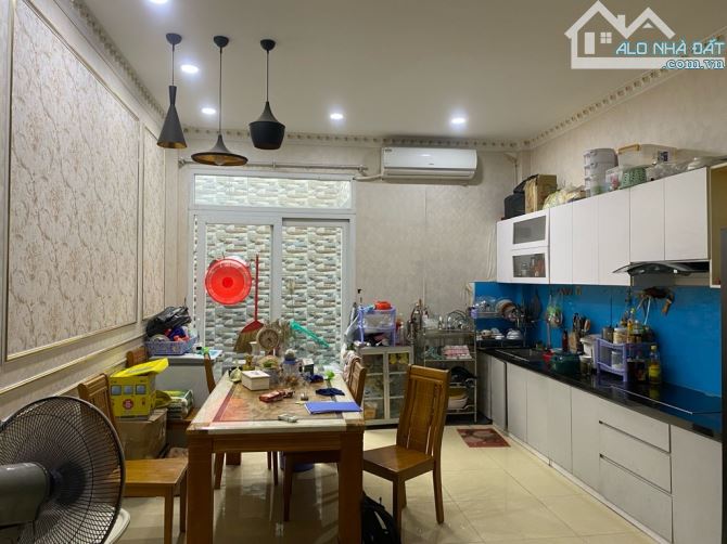 Ở NGAY! Bán Nhà Đẹp 5 Tầng Xe Hơi Thông Lê Văn Sỹ, 46m2, 9 Tỷ TL - 1