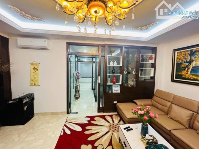 BÁN NHÀ VŨ PHẠM HÀM CẦU GIẤY, PHÂN LÔ, ÔTÔ NGỦ NHÀ, DÂN XÂY, 2 THOÁNG, 42M2 NHỈNH 13TỶ - 1