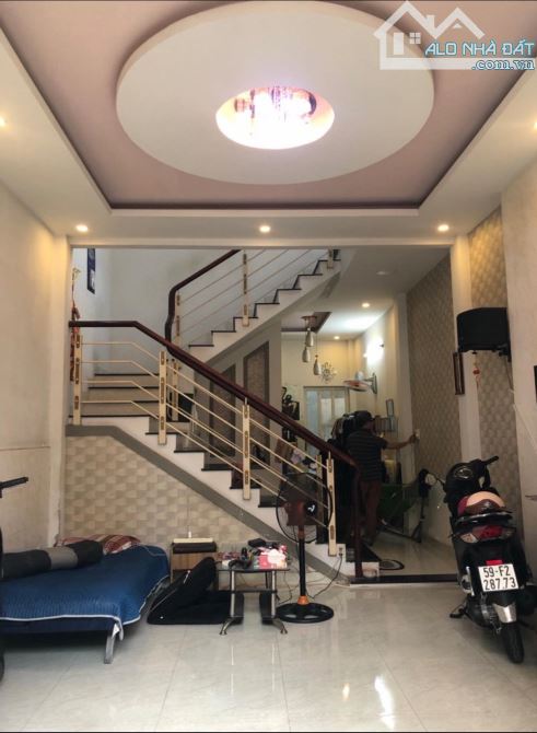 NHÀ ĐẸP GÒ VẤP - PHẠM VĂN CHIÊU - CHỈ NHỈNH 4 TỶ - XE HƠI ĐẬU CỬA - 2 TẦNG - 48M2 - 1
