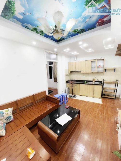 BÁN CĂN HỘ CCMN CỰC THOÁNG MÁT CHÙA LÁNG, ĐỐNG ĐA, VIEW HỒ LỘNG GIÓ  DT 55m, 2pn, 1vs - HƠ - 1
