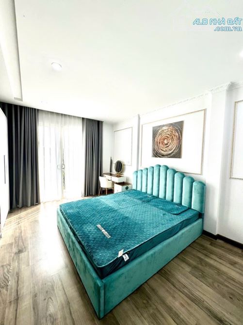 BÁN NHÀ PHỐ ,NGÕ QUỲNH HAI BÀ TRƯNG 42M2-5 T -8,4 TỶ TẶNG NỘI THẤT - 1