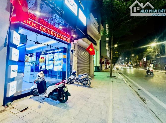 Mặt phố Tôn Đức Thắng - Phố VIP kinh doanh vô đối - Vỉa hè rộng. - 1
